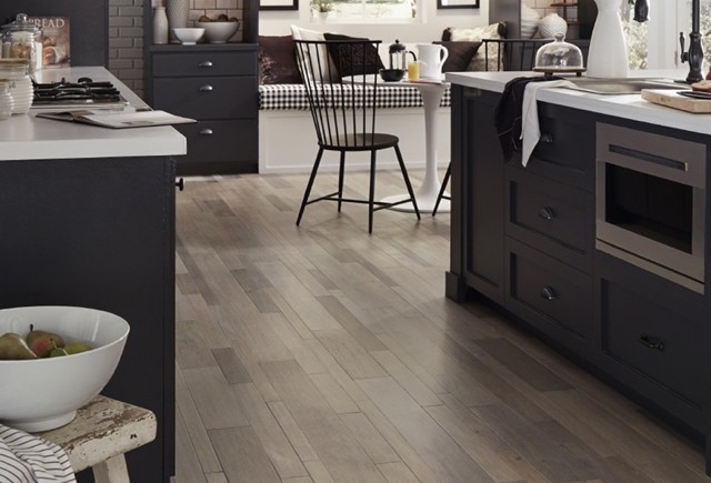 Hardwood flooring | Redd Flooring & Design Center