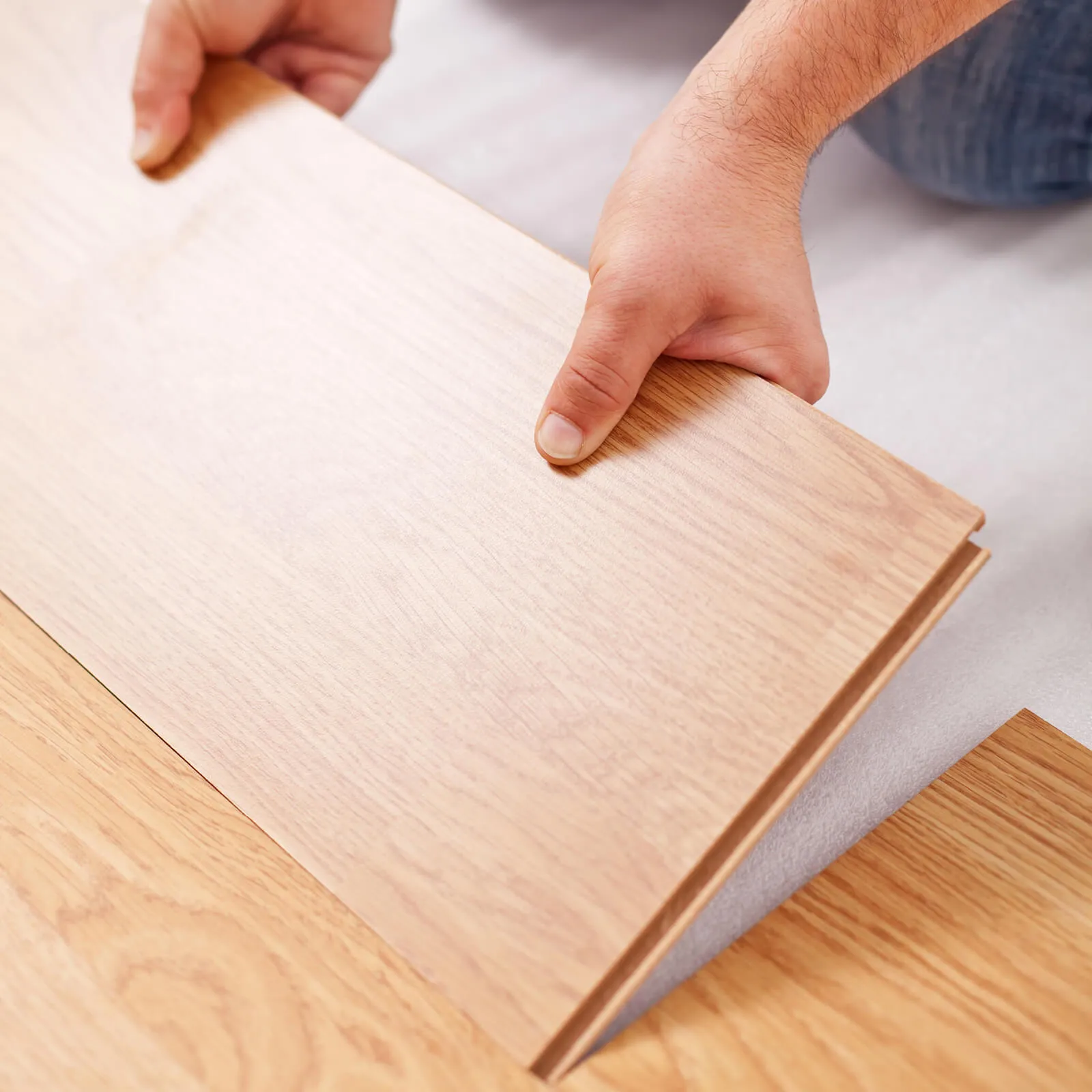 laminate_installation2_1600x1600 (2) Laminate installation | Redd Flooring & Design Center